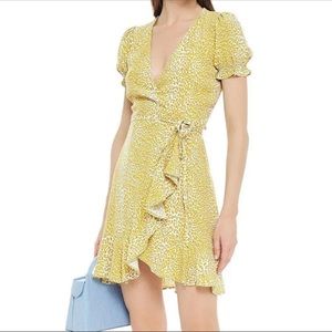 DIANE VON FURSTENBERG Women's Emilia Ruffled Leopard Crepe Wrap Dress S